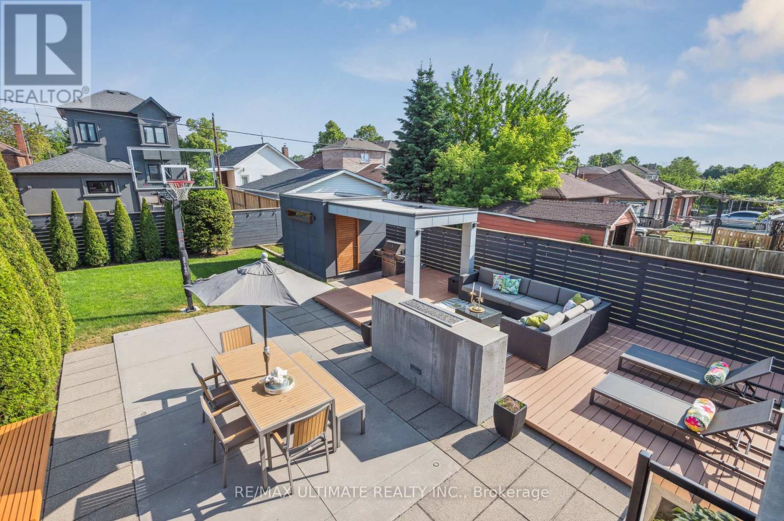 1139 Glengrove Avenue W, Toronto, Ontario  M6B 2K5 - Photo 30 - W12379904