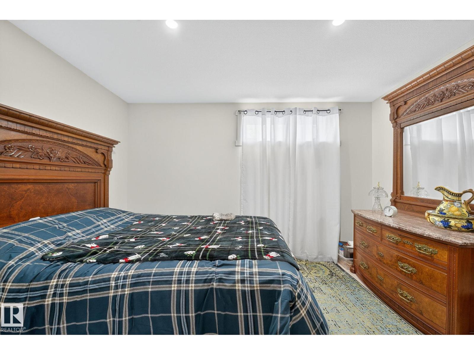 1103 117 St Nw, Edmonton, Alberta  T6J 7C3 - Photo 34 - E4455958