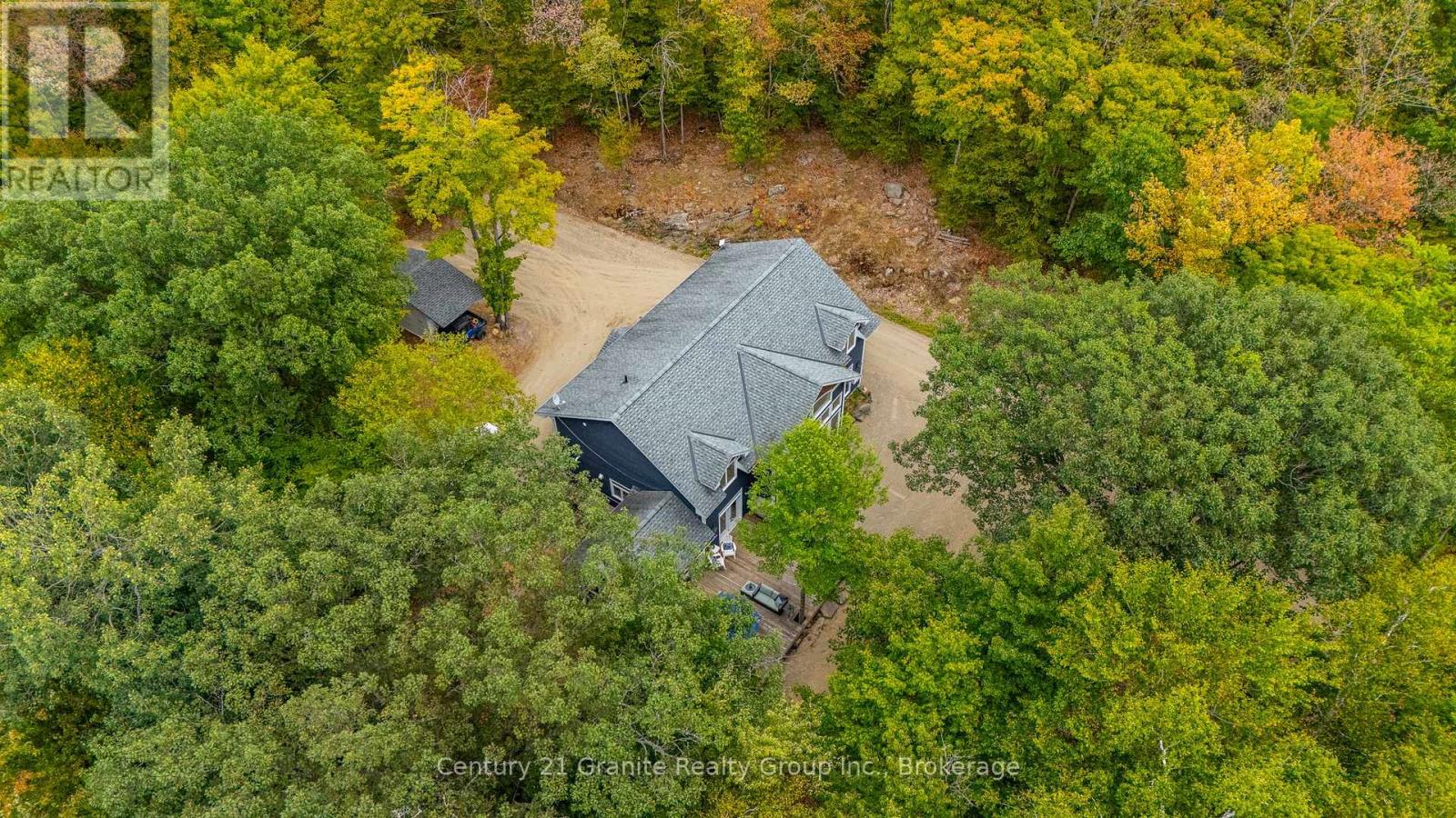 1277 Grace Road, Minden Hills, Ontario  K0M 2K0 - Photo 45 - X12359412