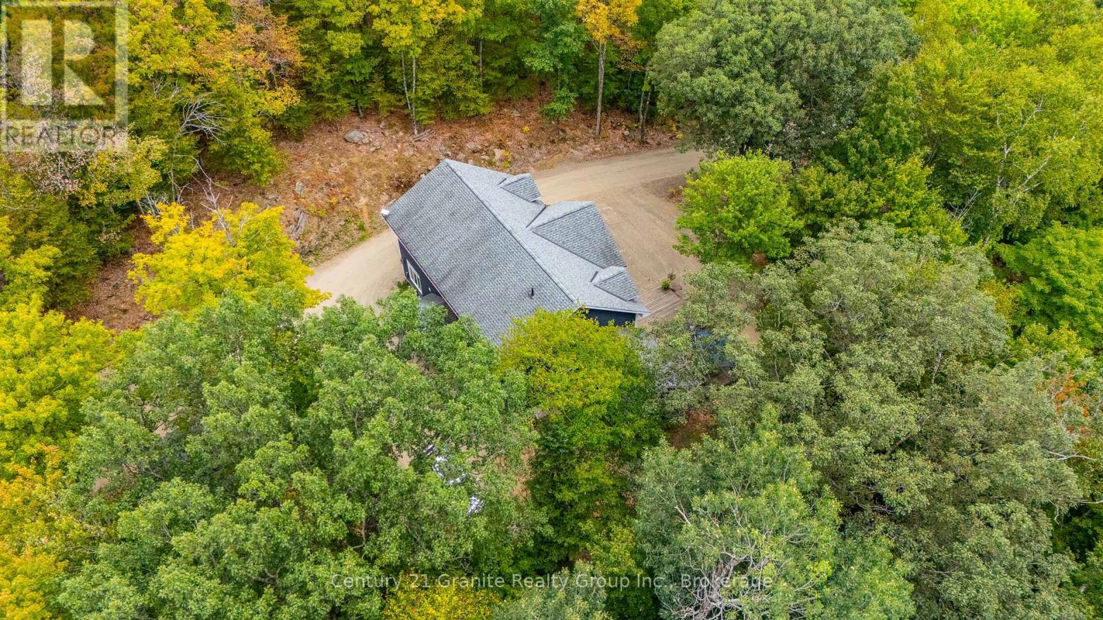1277 Grace Road, Minden Hills, Ontario  K0M 2K0 - Photo 44 - X12359412