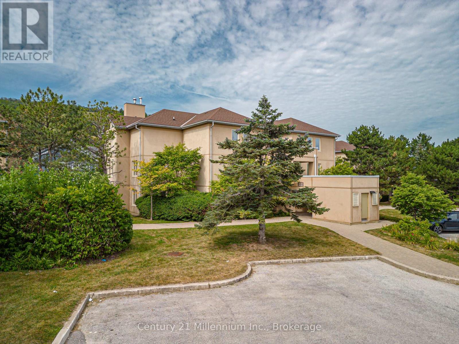 118 - 169 Jozo Weider Boulevard, Blue Mountains, Ontario  L9Y 0V2 - Photo 40 - X12380090
