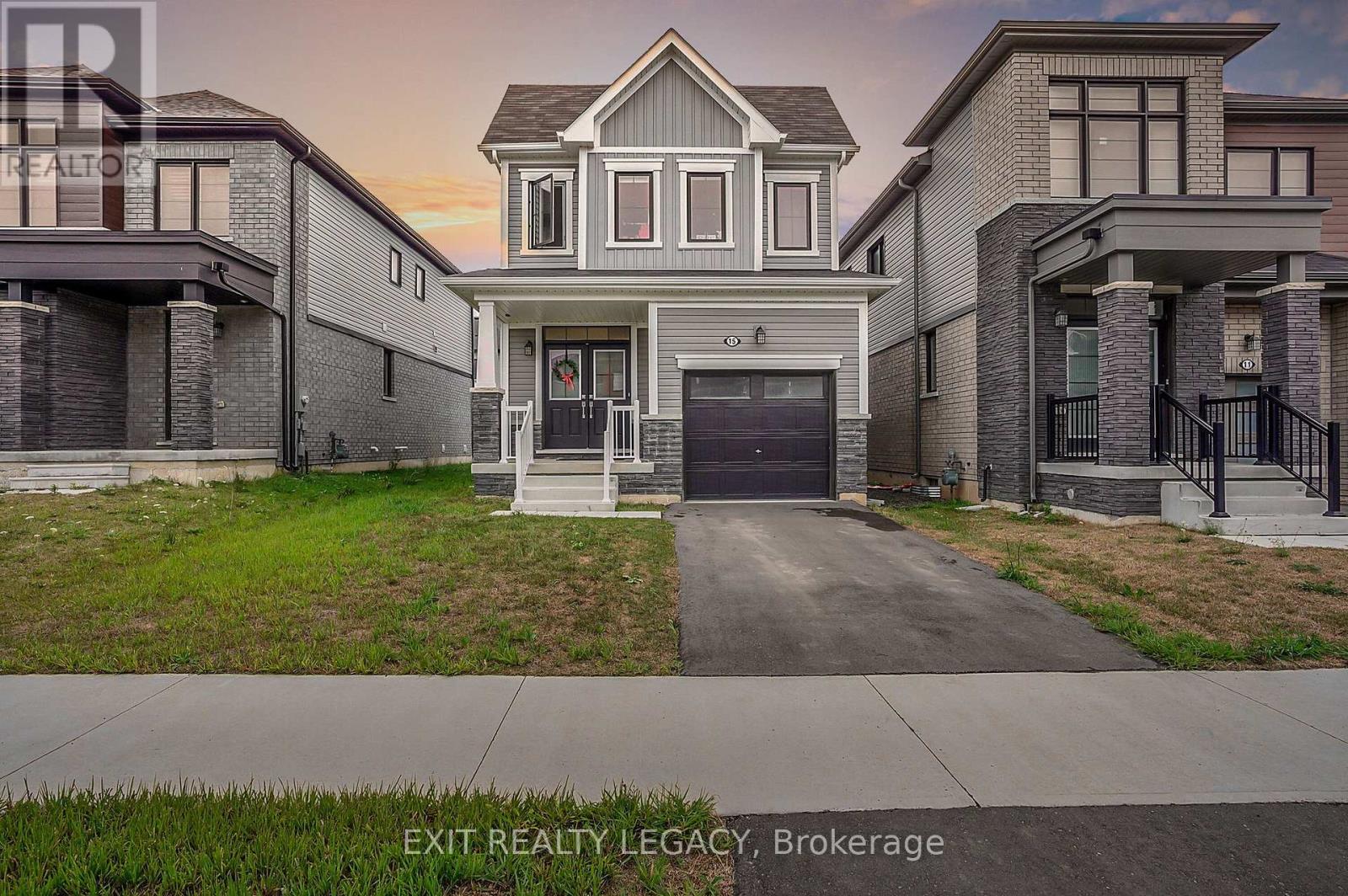 15 Sun Haven Lane, Thorold, Ontario  L2V 0K6 - Photo 1 - X12379847