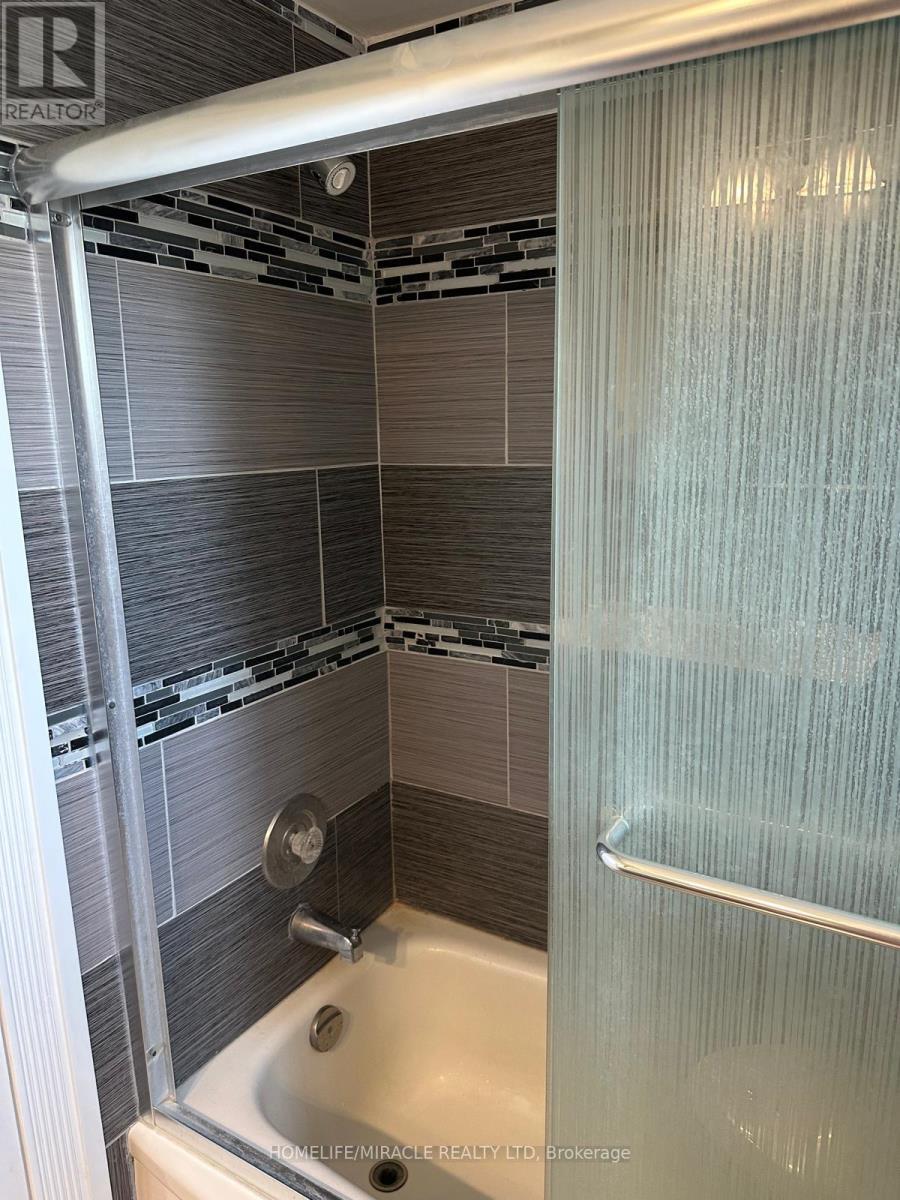 357 Saginaw Parkway, Cambridge, Ontario  N1T 1M5 - Photo 10 - X12379868