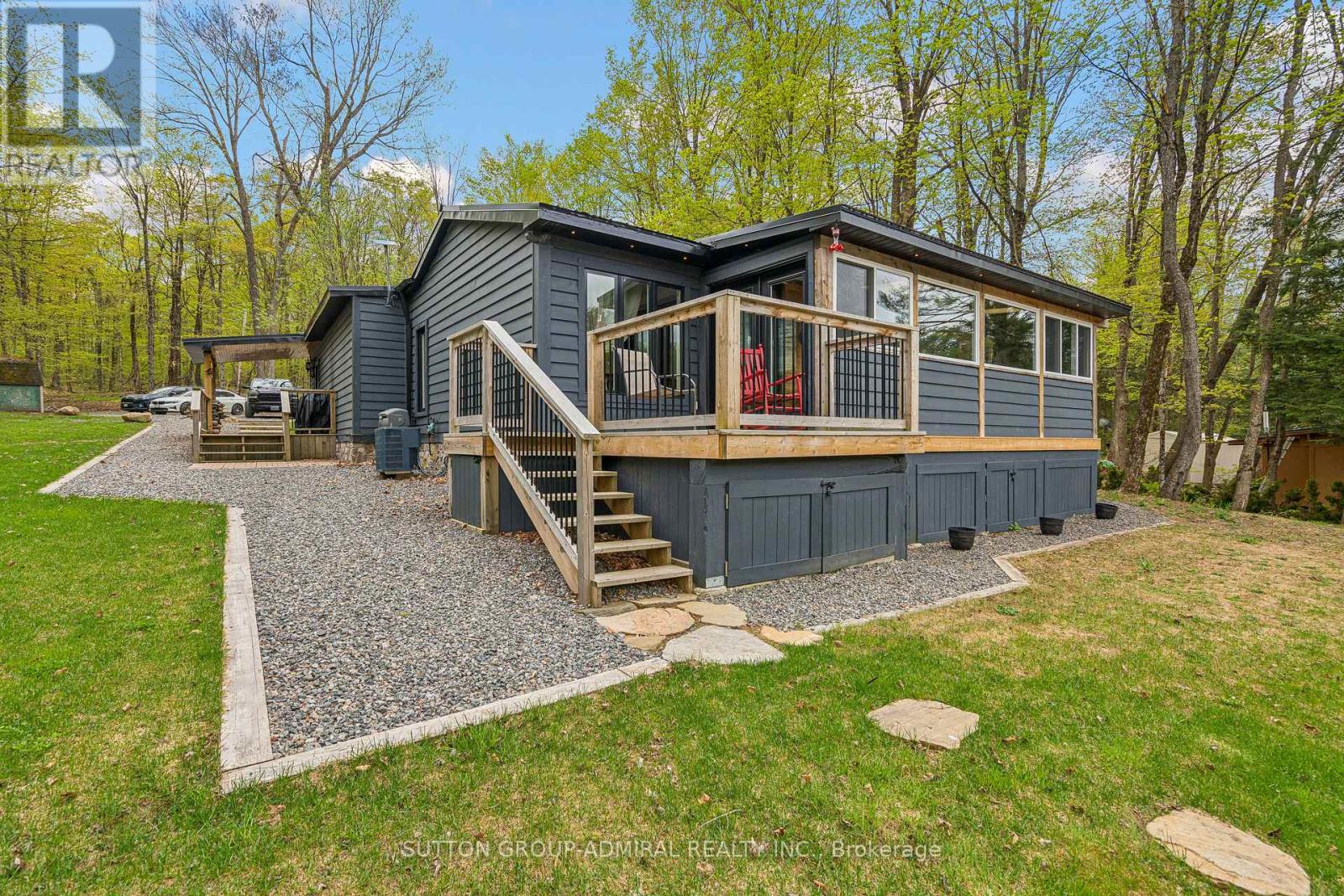 1023 Kirkpatrick Lane, Bracebridge, Ontario  P1L 1X1 - Photo 37 - X12379869