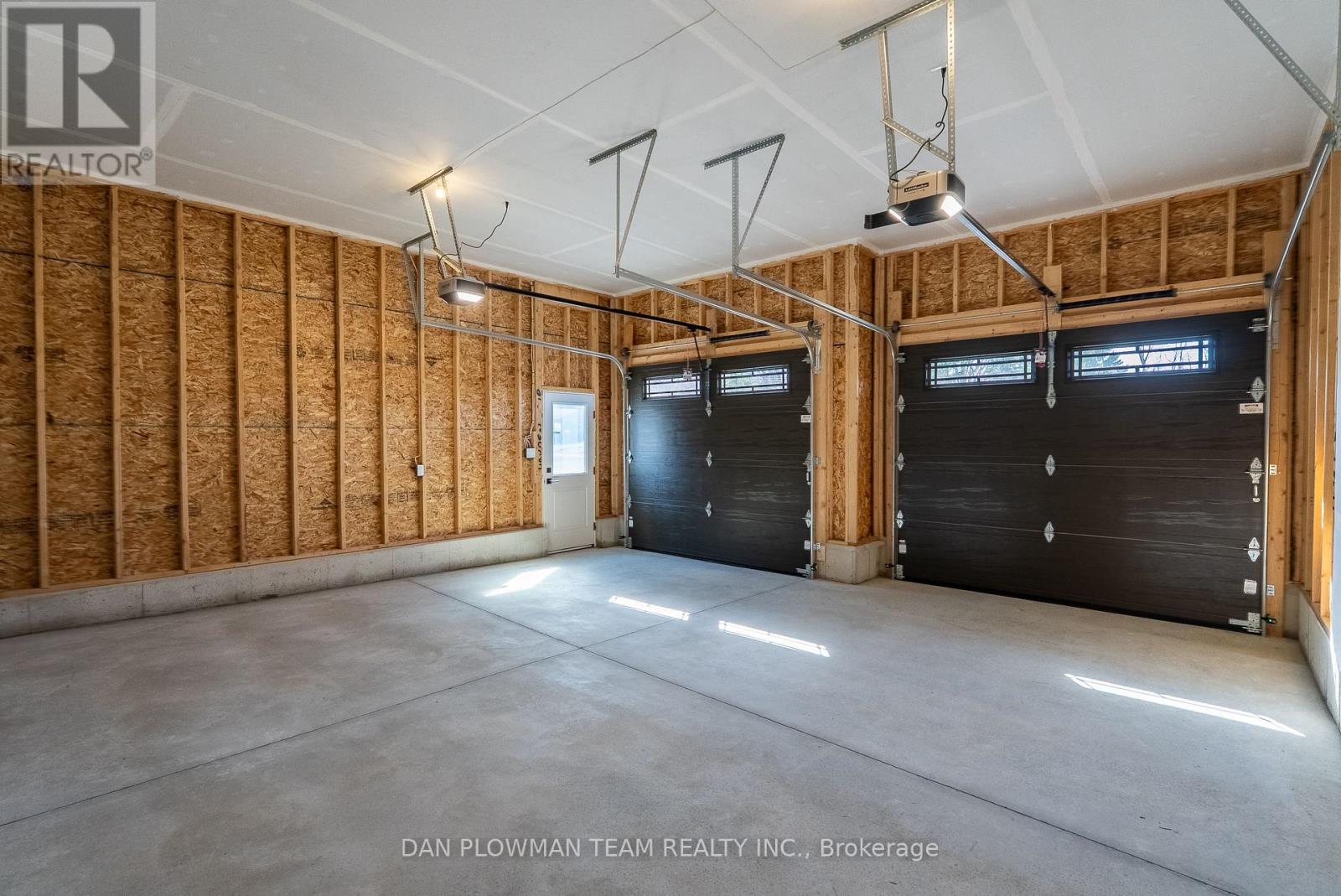 74 Shelley Drive, Kawartha Lakes (Mariposa), Ontario  K0M 2C0 - Photo 35 - X12379895