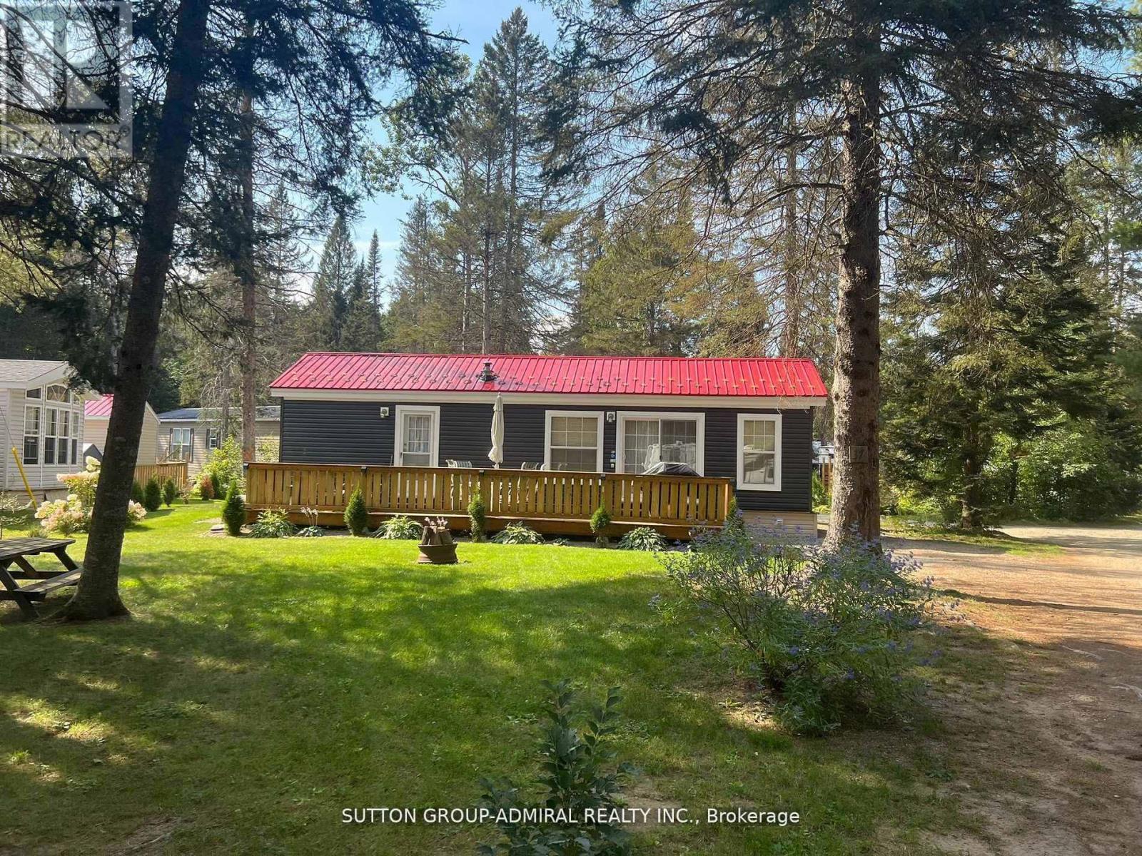 Lot #37 - 98 North Shore Road, Kearney, Ontario  P0A 1M0 - Photo 1 - X12379911