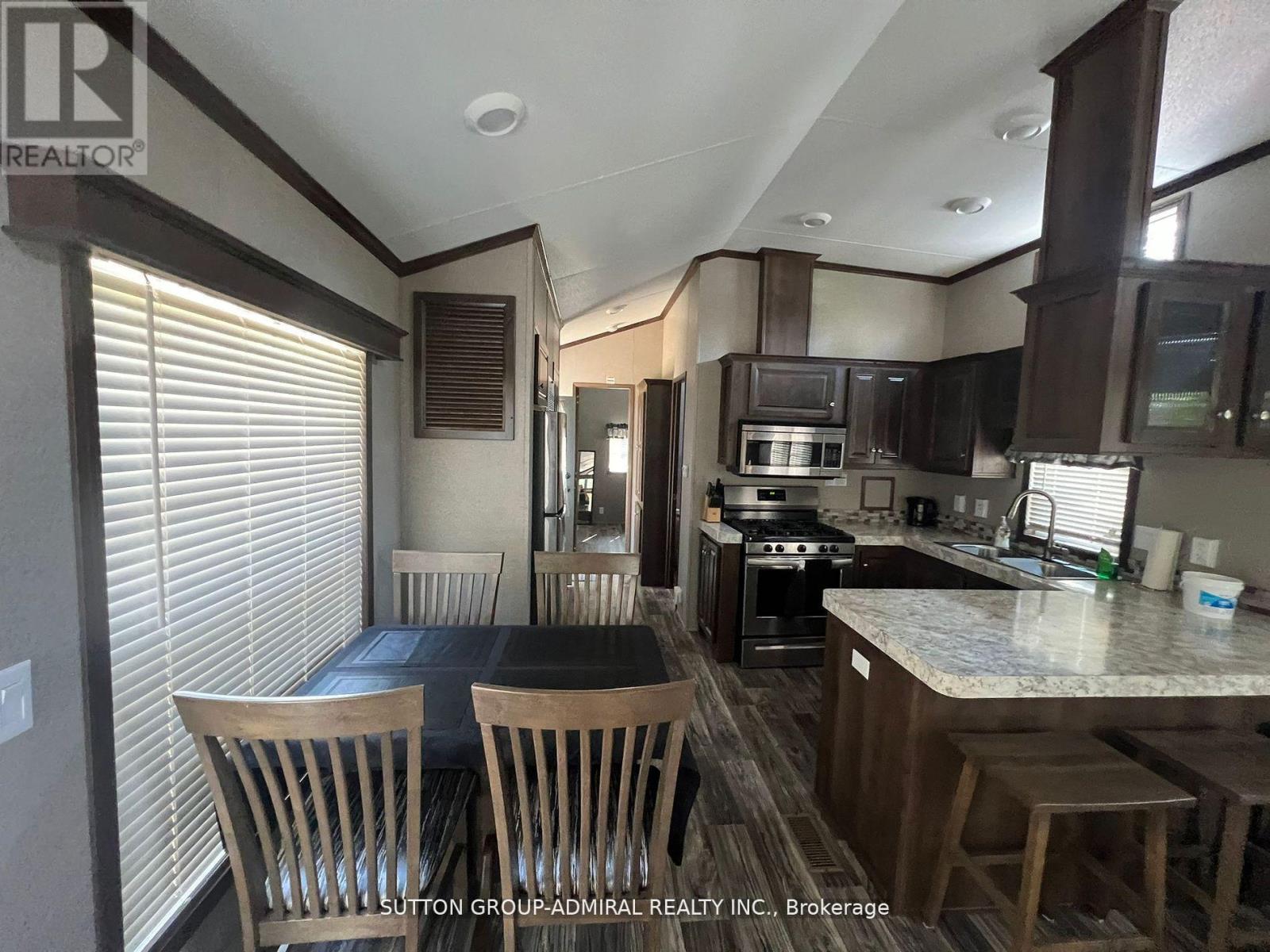 Lot #37 - 98 North Shore Road, Kearney, Ontario  P0A 1M0 - Photo 10 - X12379911