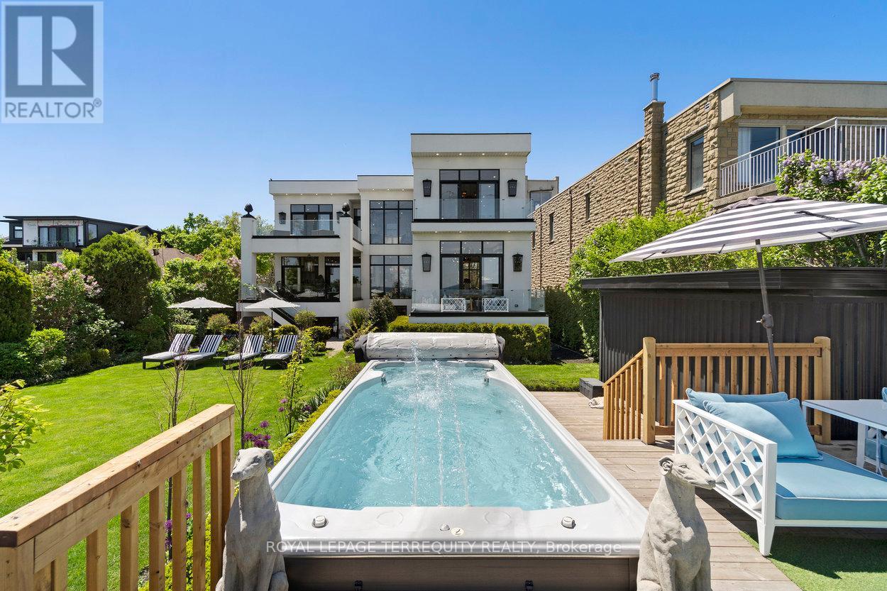 711 Beach Boulevard, Hamilton (Hamilton Beach), Ontario  L8H 6Y5 - Photo 39 - X12379914