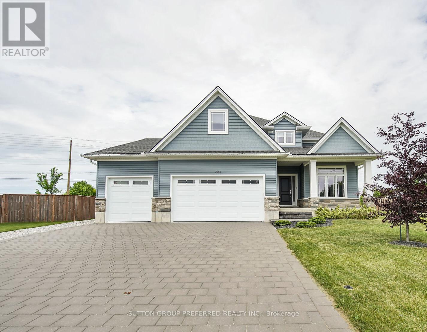 551 Scenic Court, Warwick (Watford), Ontario  N0M 2S0 - Photo 1 - X12380022