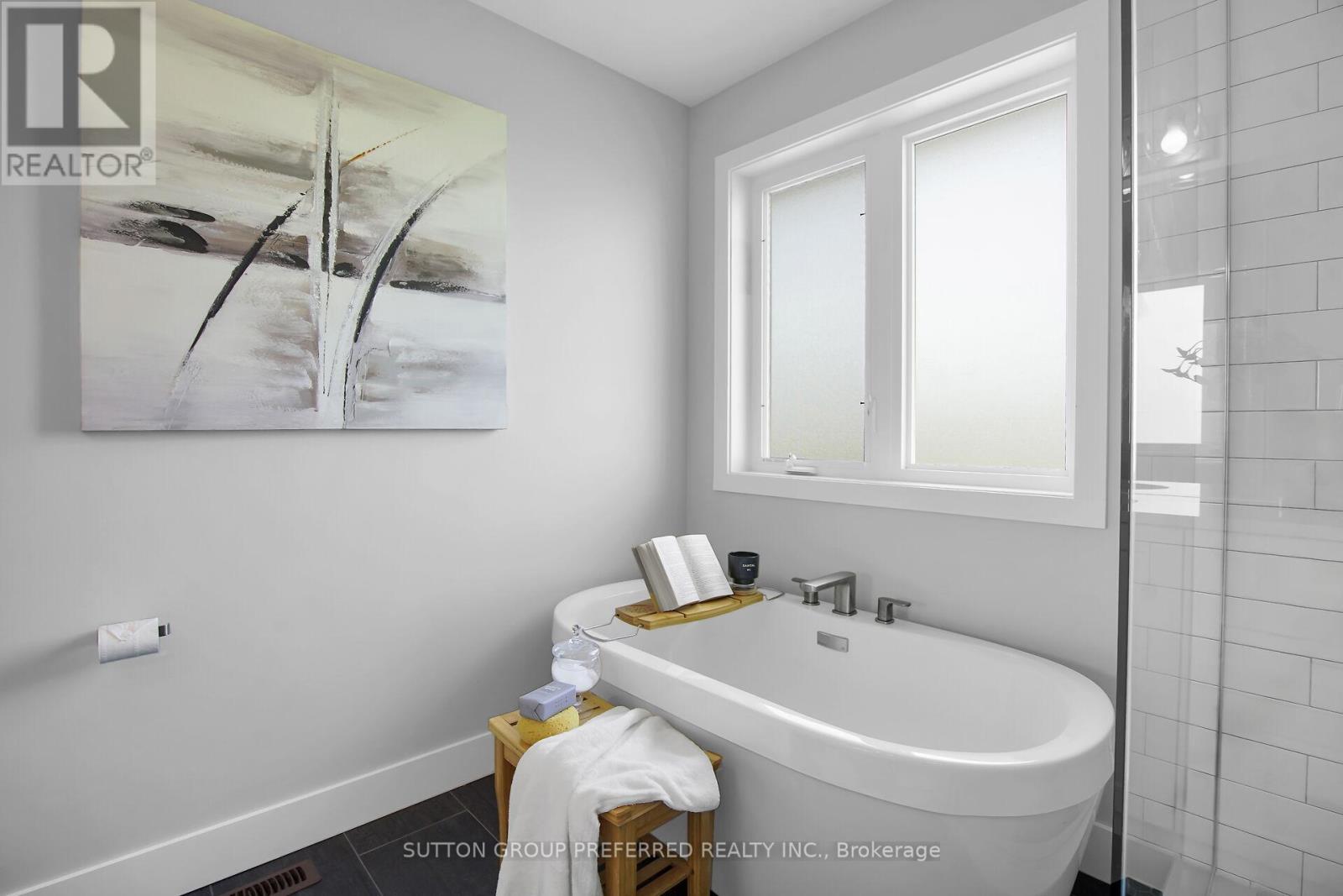 Photo 23 of 45 for 551 Scenic Court