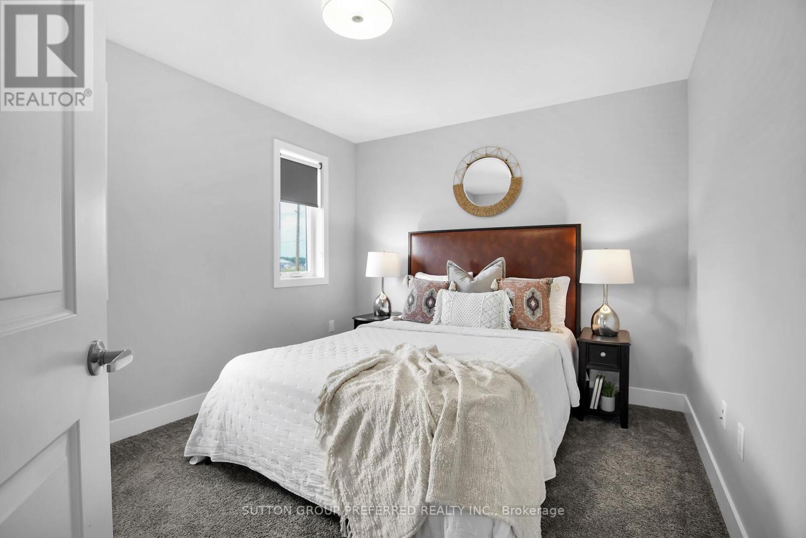 Photo 29 of 45 for 551 Scenic Court