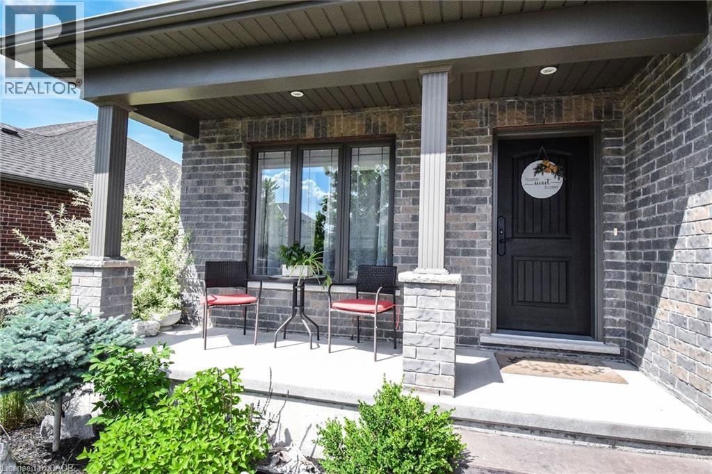 295 Courtland Street, Delhi, Ontario  N4B 0A7 - Photo 3 - 40744222