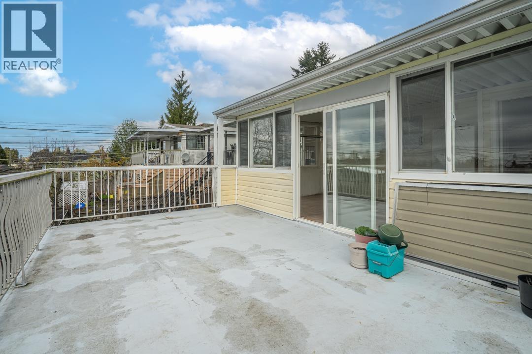 3240 Clive Avenue, Vancouver, British Columbia  V5R 4V2 - Photo 22 - R3043443