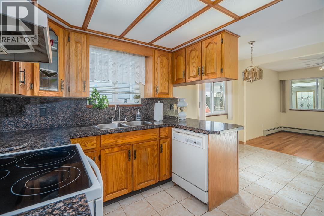 3240 Clive Avenue, Vancouver, British Columbia  V5R 4V2 - Photo 12 - R3043443