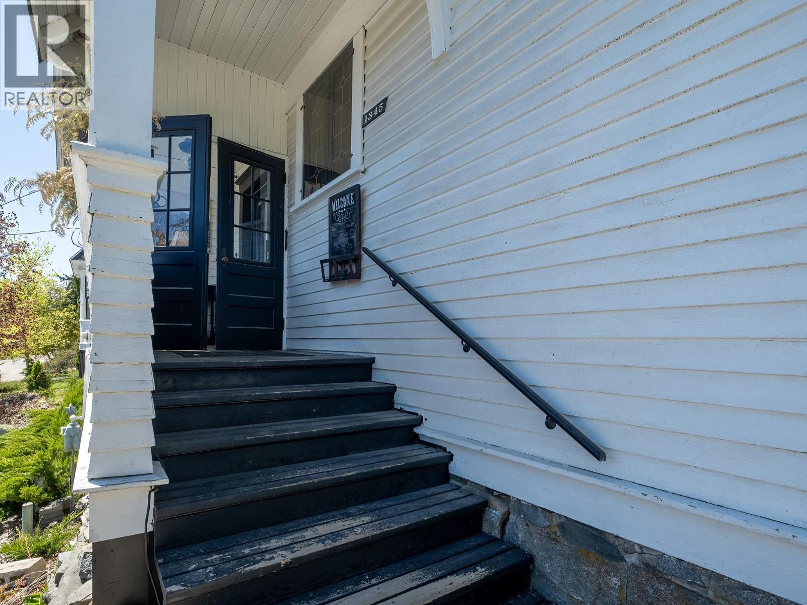 1345 Spokane Street, Rossland, British Columbia  V0G 1Y0 - Photo 34 - 10346634