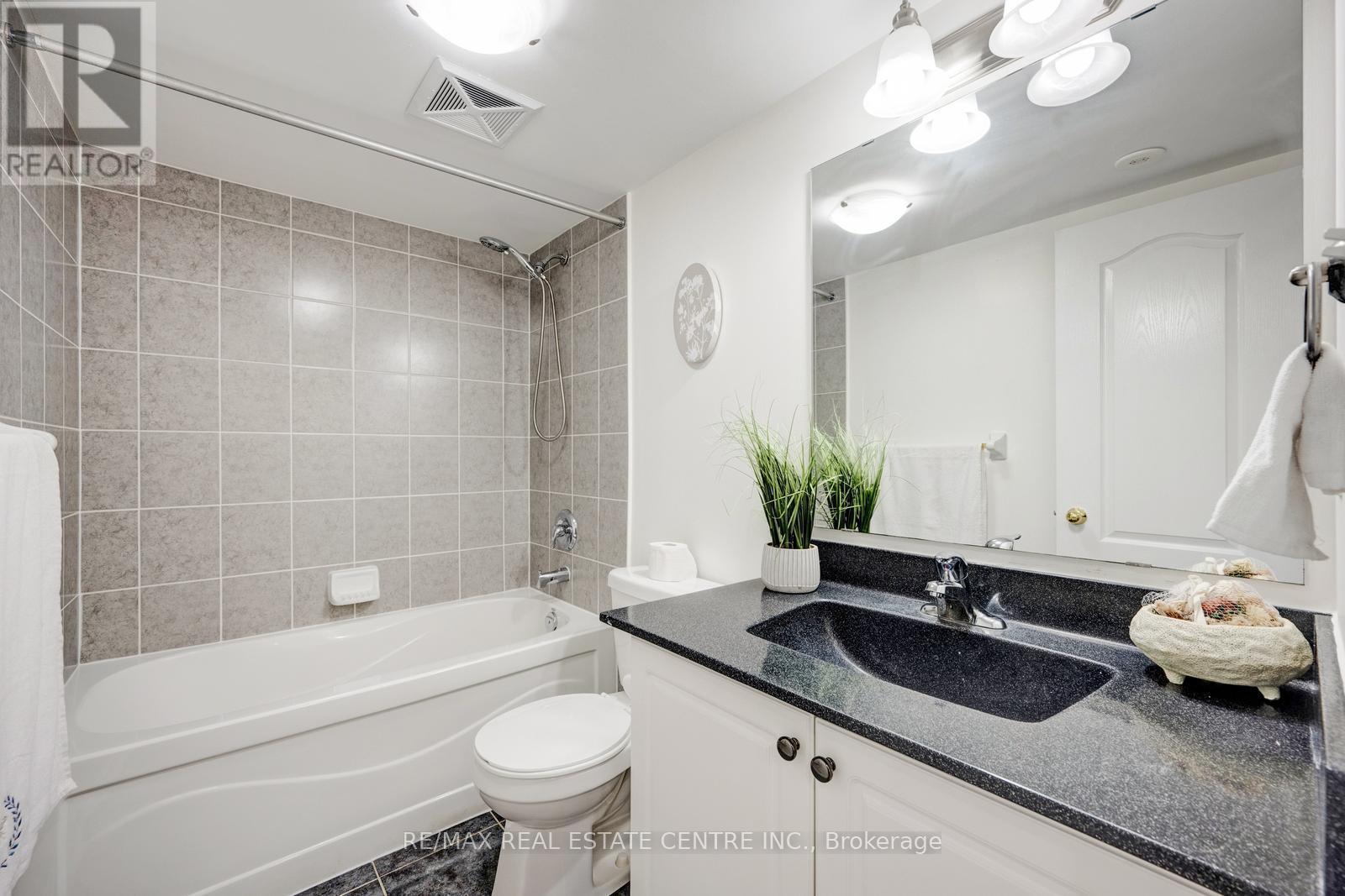 41 - 3250 Bentley Drive, Mississauga, Ontario  L5M 0P7 - Photo 19 - W12375967