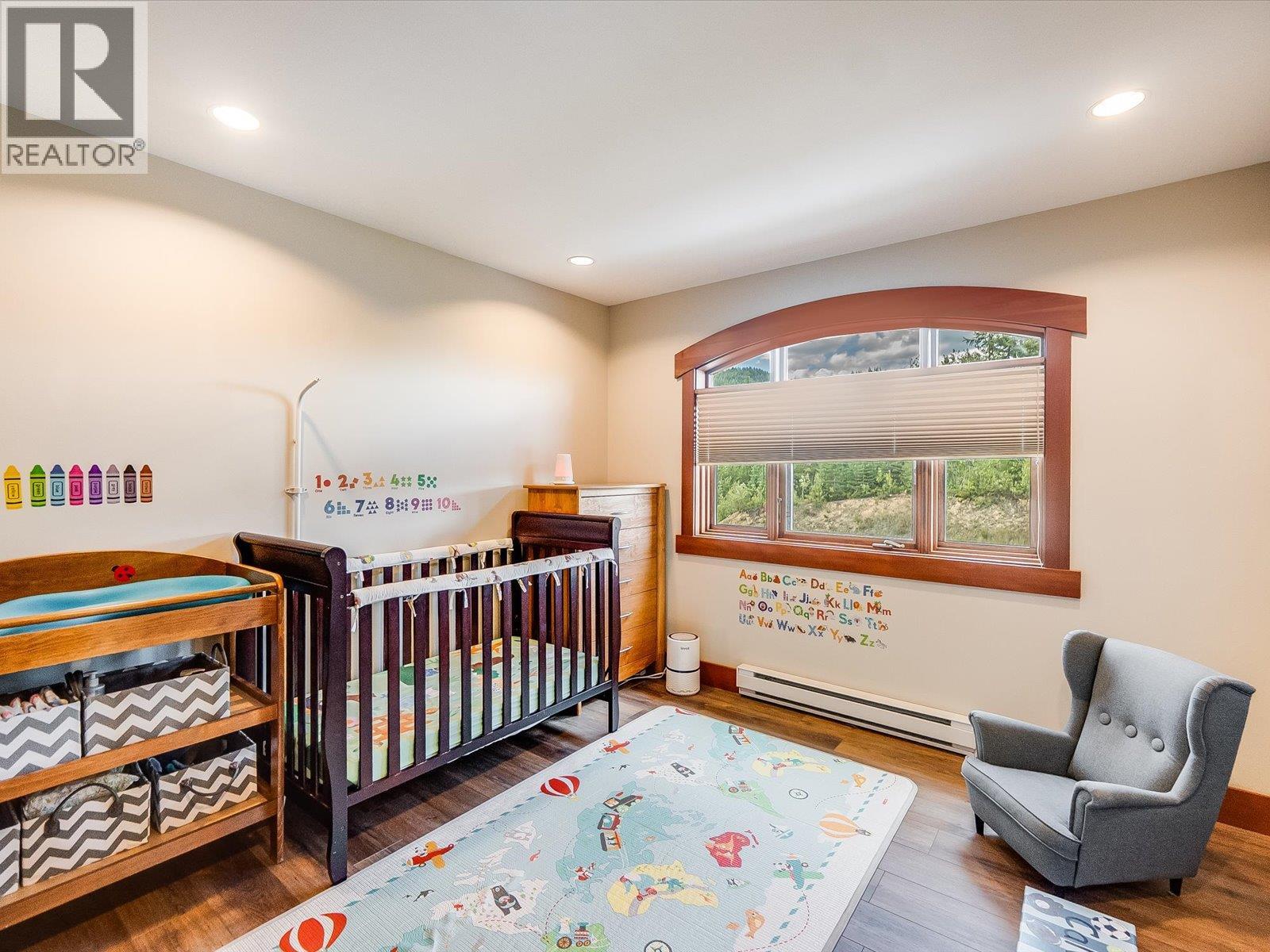 1002 Creekside Terrace Unit# A, Rossland, British Columbia  V0G 1Y0 - Photo 35 - 10349779