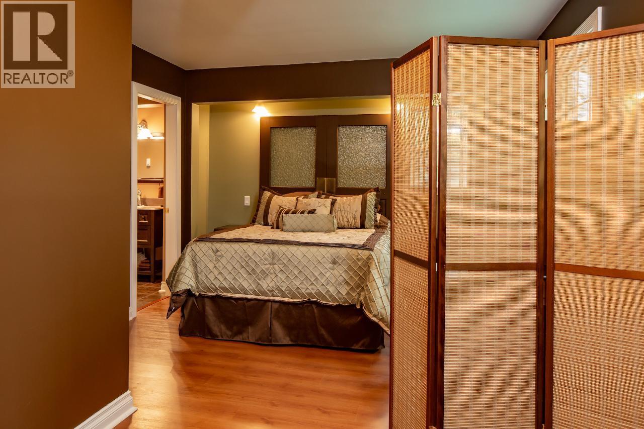 1160 22 Highway, Rossland, British Columbia  V0G 1Y0 - Photo 29 - 10356644