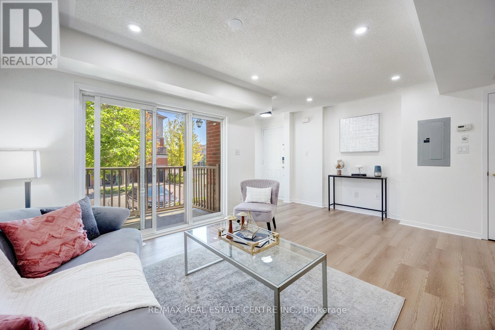41 - 3250 Bentley Drive, Mississauga, Ontario  L5M 0P7 - Photo 9 - W12375967