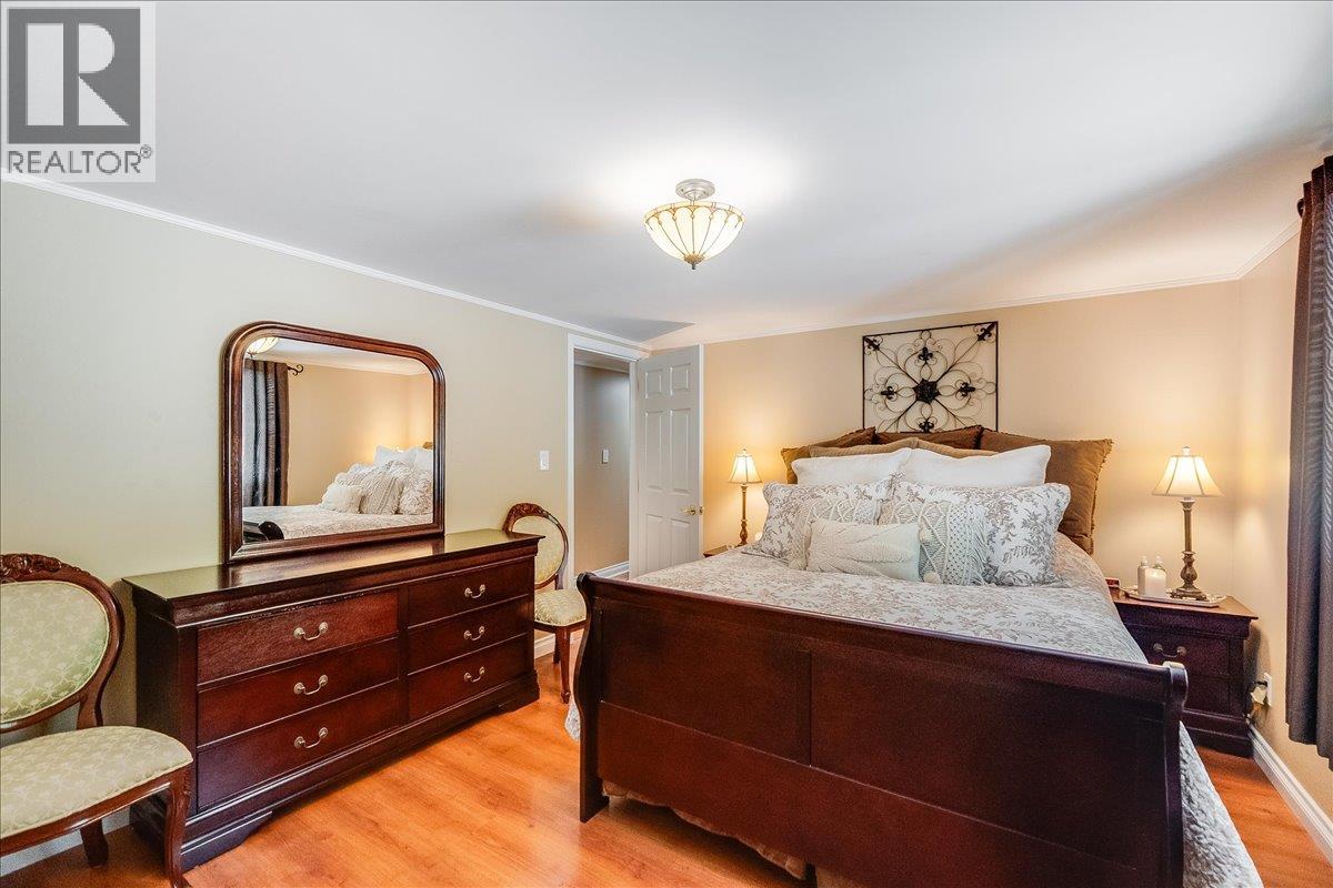 1160 22 Highway, Rossland, British Columbia  V0G 1Y0 - Photo 22 - 10356644