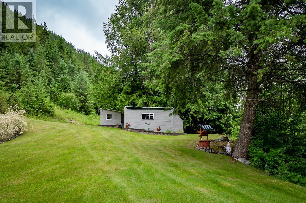 1160 22 Highway, Rossland, British Columbia  V0G 1Y0 - Photo 62 - 10356644