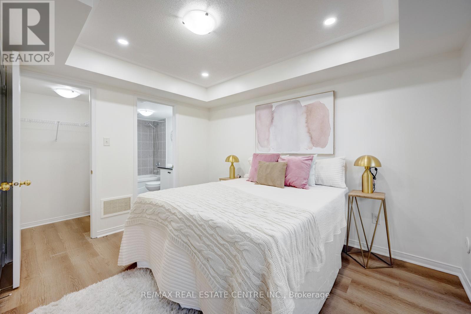 41 - 3250 Bentley Drive, Mississauga, Ontario  L5M 0P7 - Photo 36 - W12375967