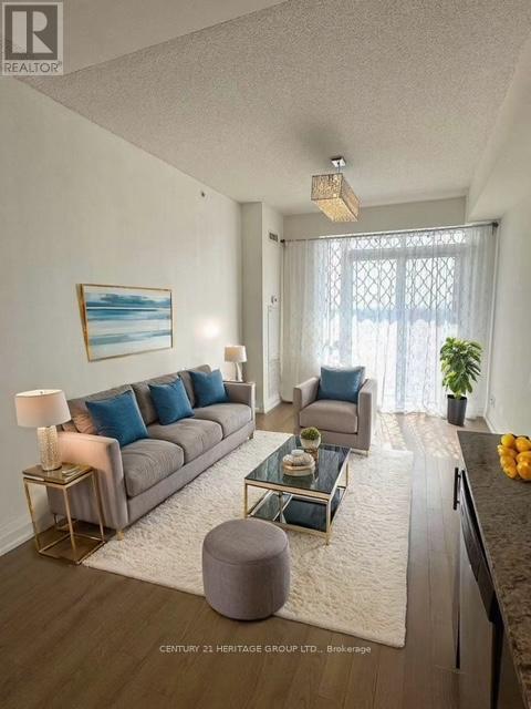 718 - 7161 YONGE STREET, Markham, Ontario