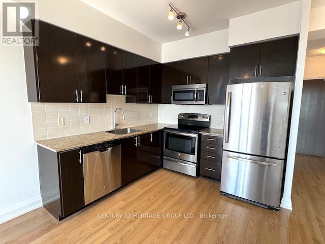 718 - 7161 Yonge Street, Markham, Ontario  L3T 0C8 - Photo 6 - N12244320