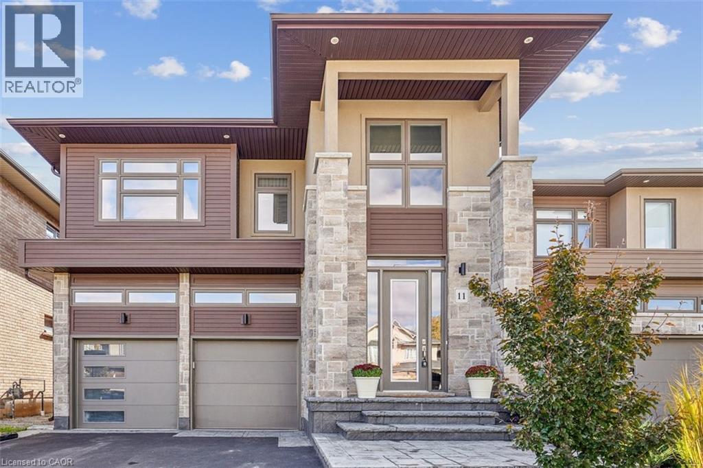 11 SECINARO Avenue, Ancaster, Ontario