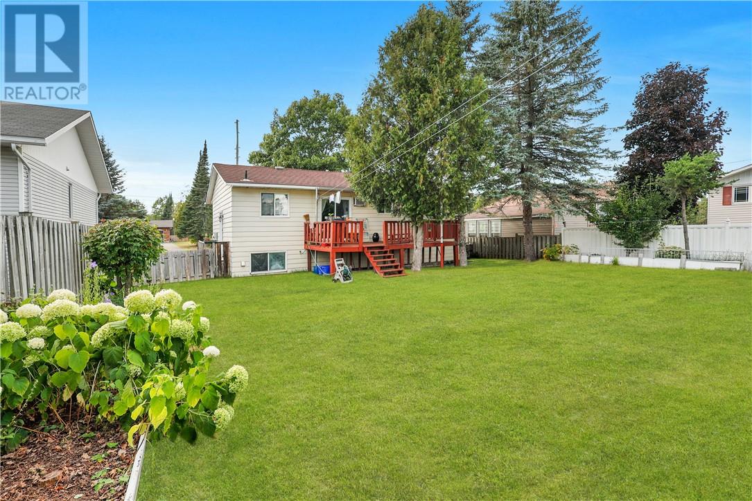 704 Mead Boulevard, Espanola, Ontario  P5E 1L7 - Photo 6 - 2124491