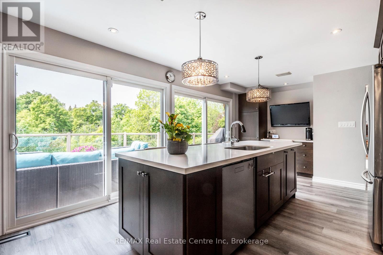 29 Stockman Crescent, Halton Hills, Ontario  L7G 1J5 - Photo 18 - W12380203