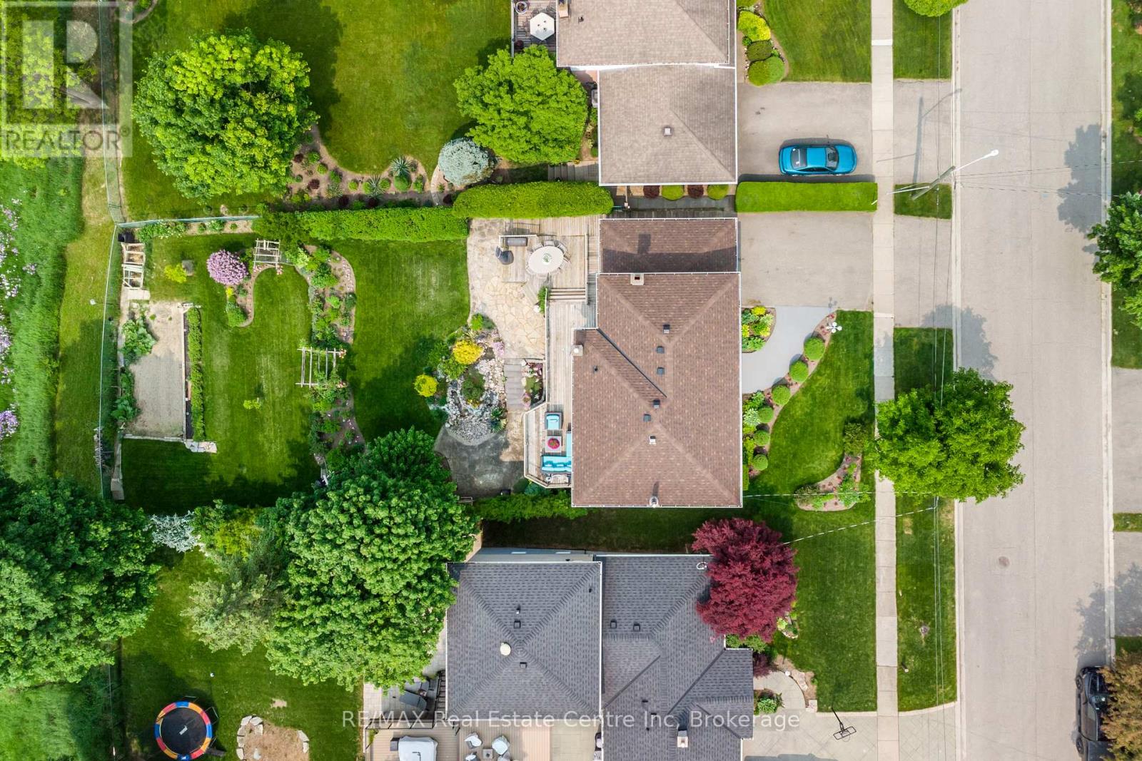 Property at 29 STOCKMAN CRESCENT image 2