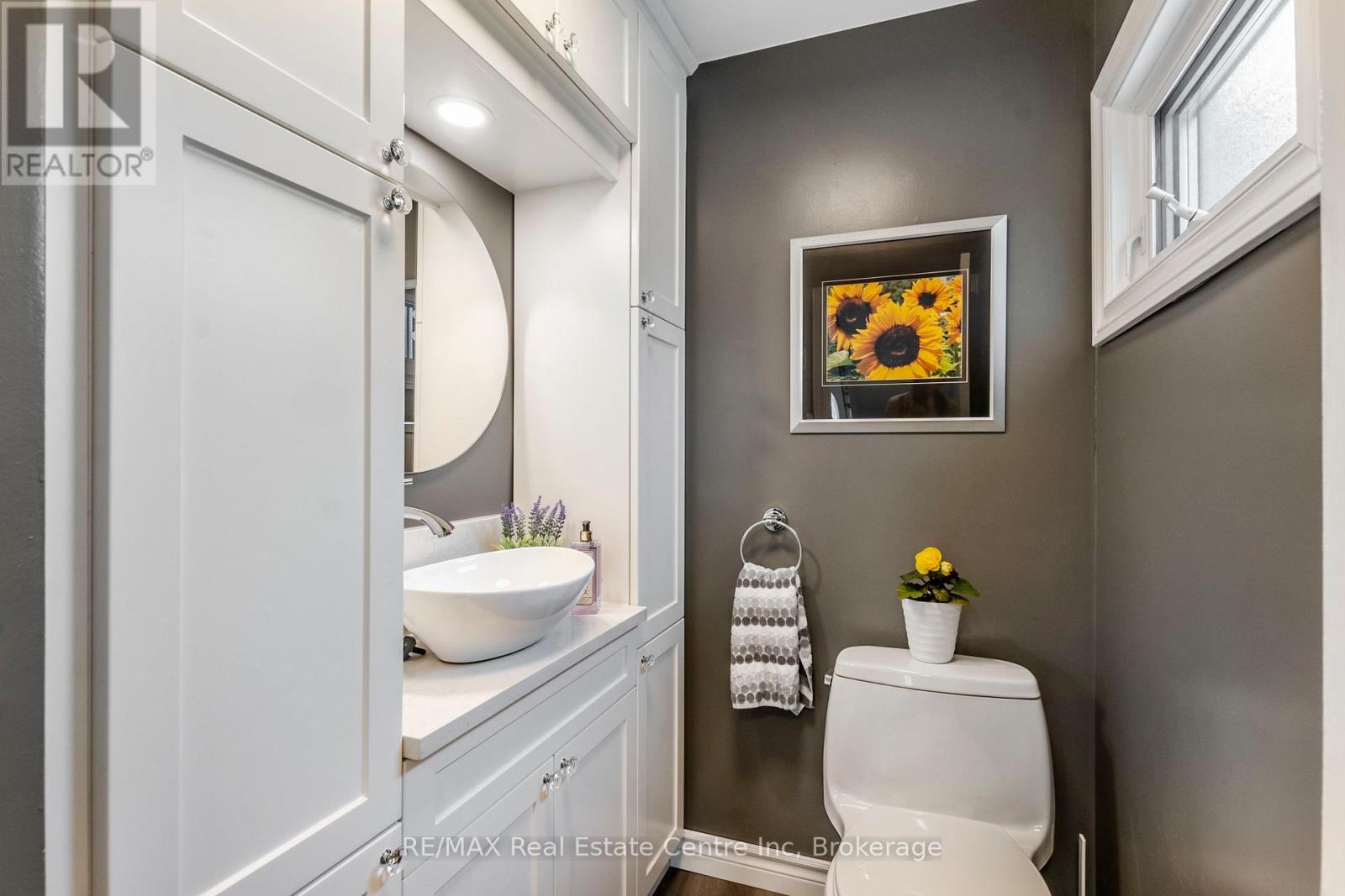29 Stockman Crescent, Halton Hills, Ontario  L7G 1J5 - Photo 21 - W12380203