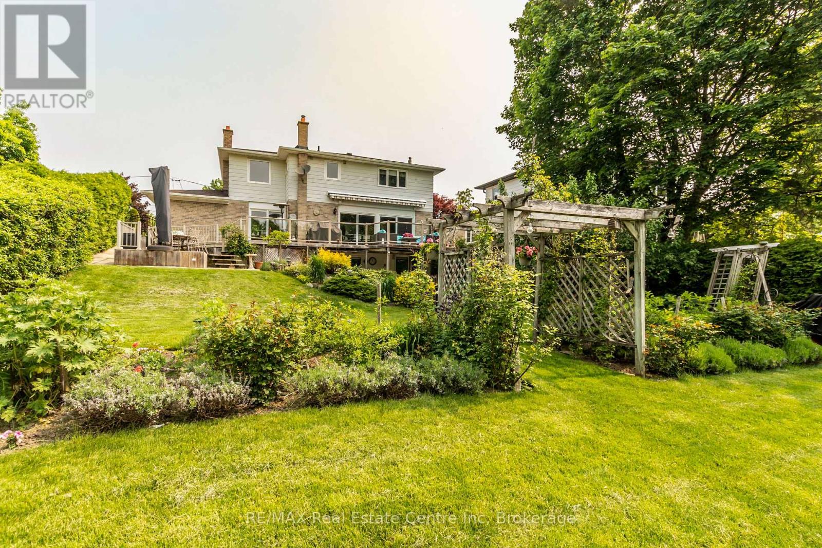 29 Stockman Crescent, Halton Hills, Ontario  L7G 1J5 - Photo 45 - W12380203