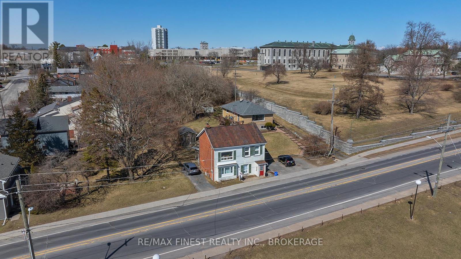 589 King Street W, Kingston, Ontario  K7M 2E6 - Photo 21 - X12380279