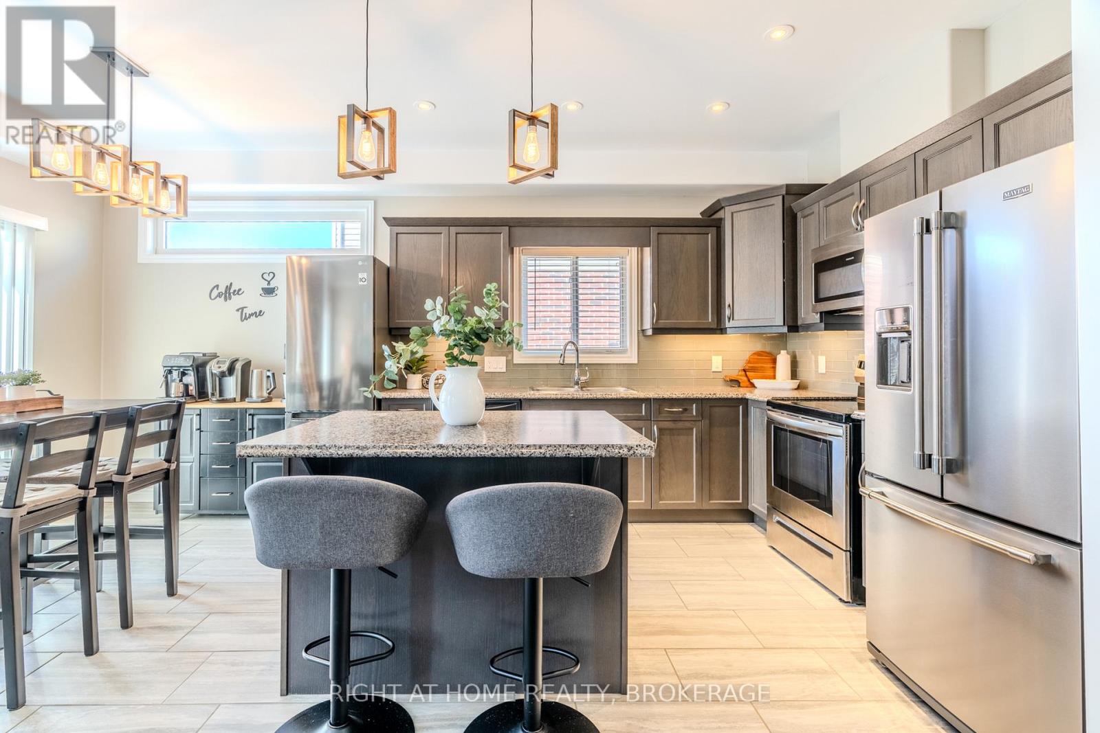 7787 Hanniwell Street, Niagara Falls, Ontario  L2G 0H5 - Photo 16 - X12255240