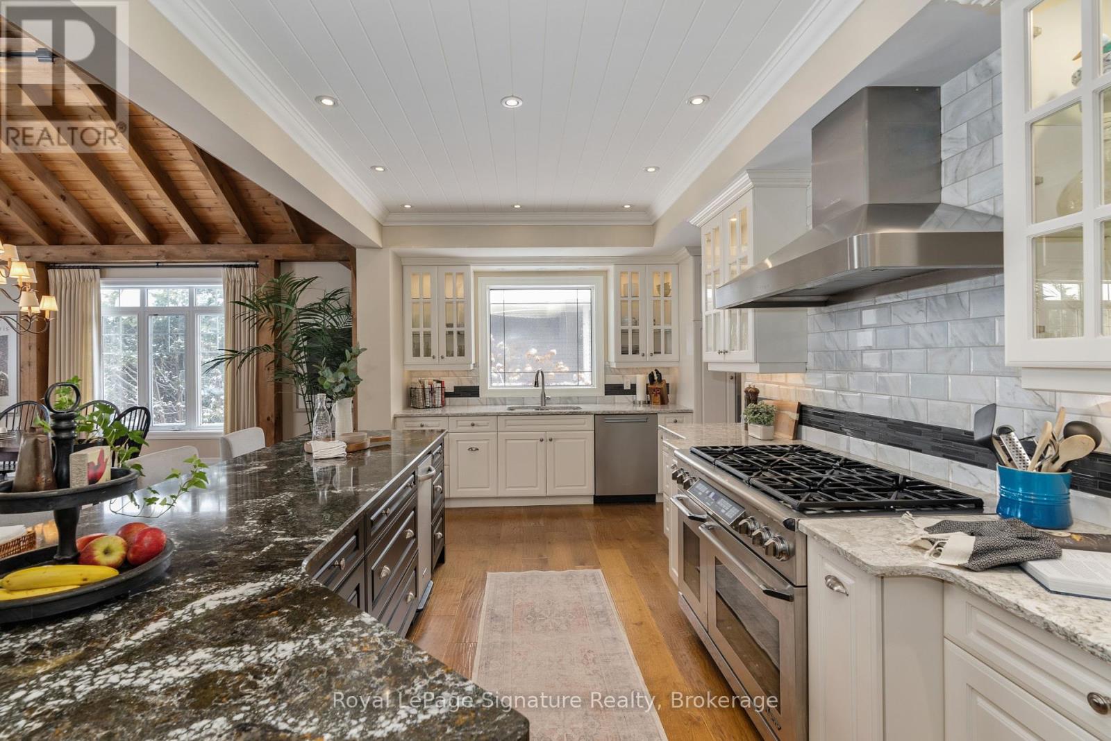149 East Ridge Drive, Blue Mountains, Ontario  N0H 2P0 - Photo 13 - X12380261