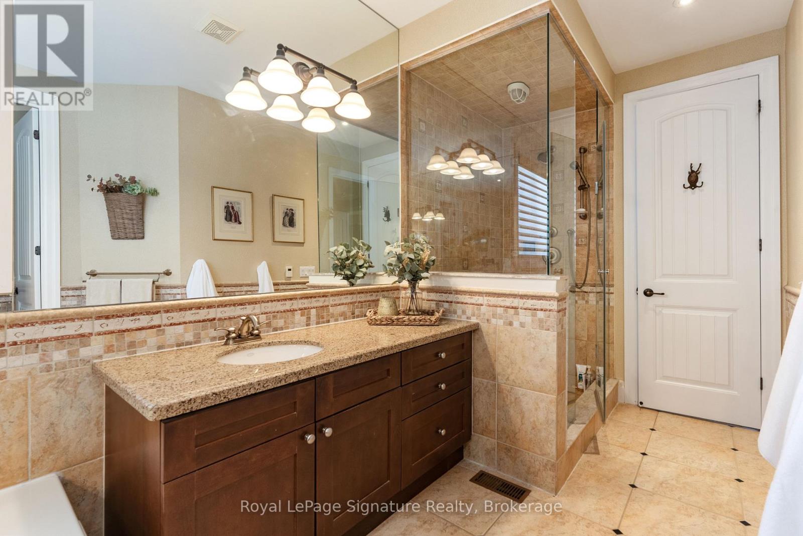 149 East Ridge Drive, Blue Mountains, Ontario  N0H 2P0 - Photo 21 - X12380261