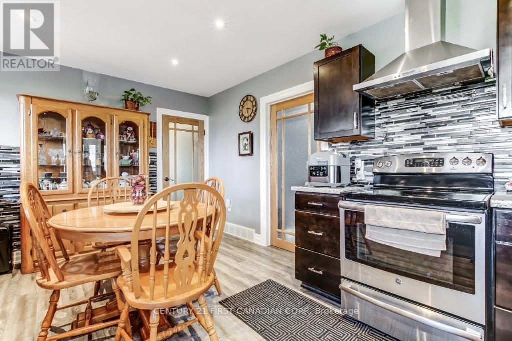 1252 Michael Street, London East, Ontario  N5V 2H5 - Photo 7 - X12380182
