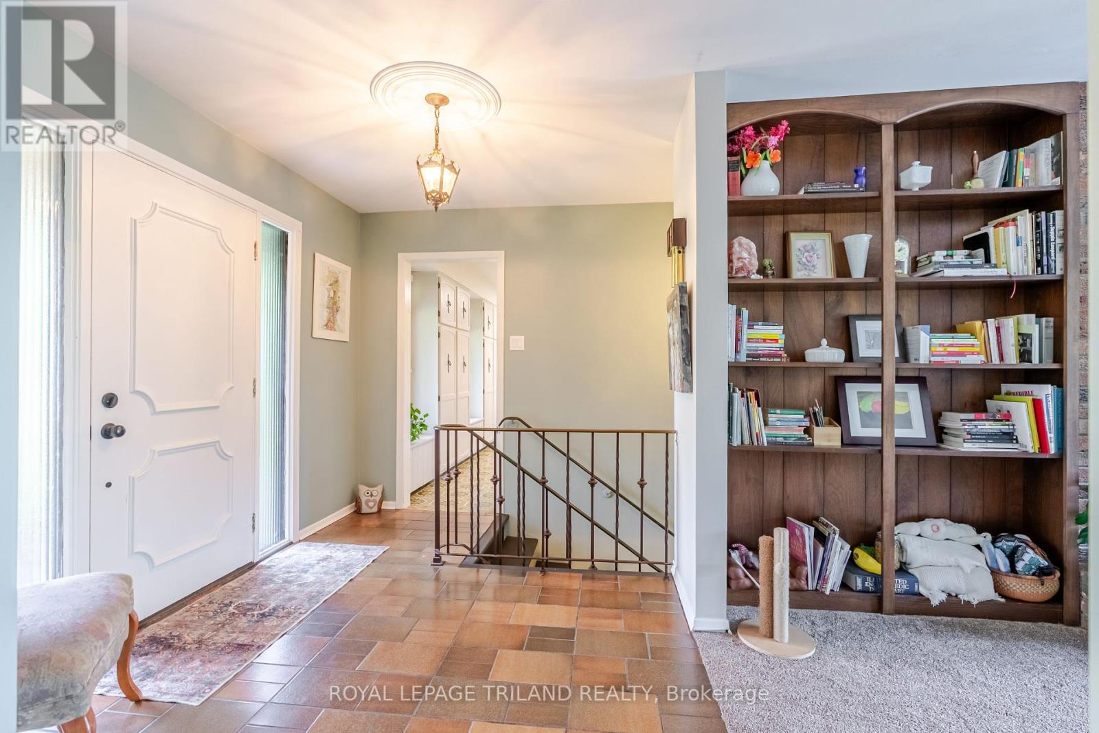 12053 Whittaker Road, Malahide (Springfield), Ontario  N0L 2J0 - Photo 10 - X12380206