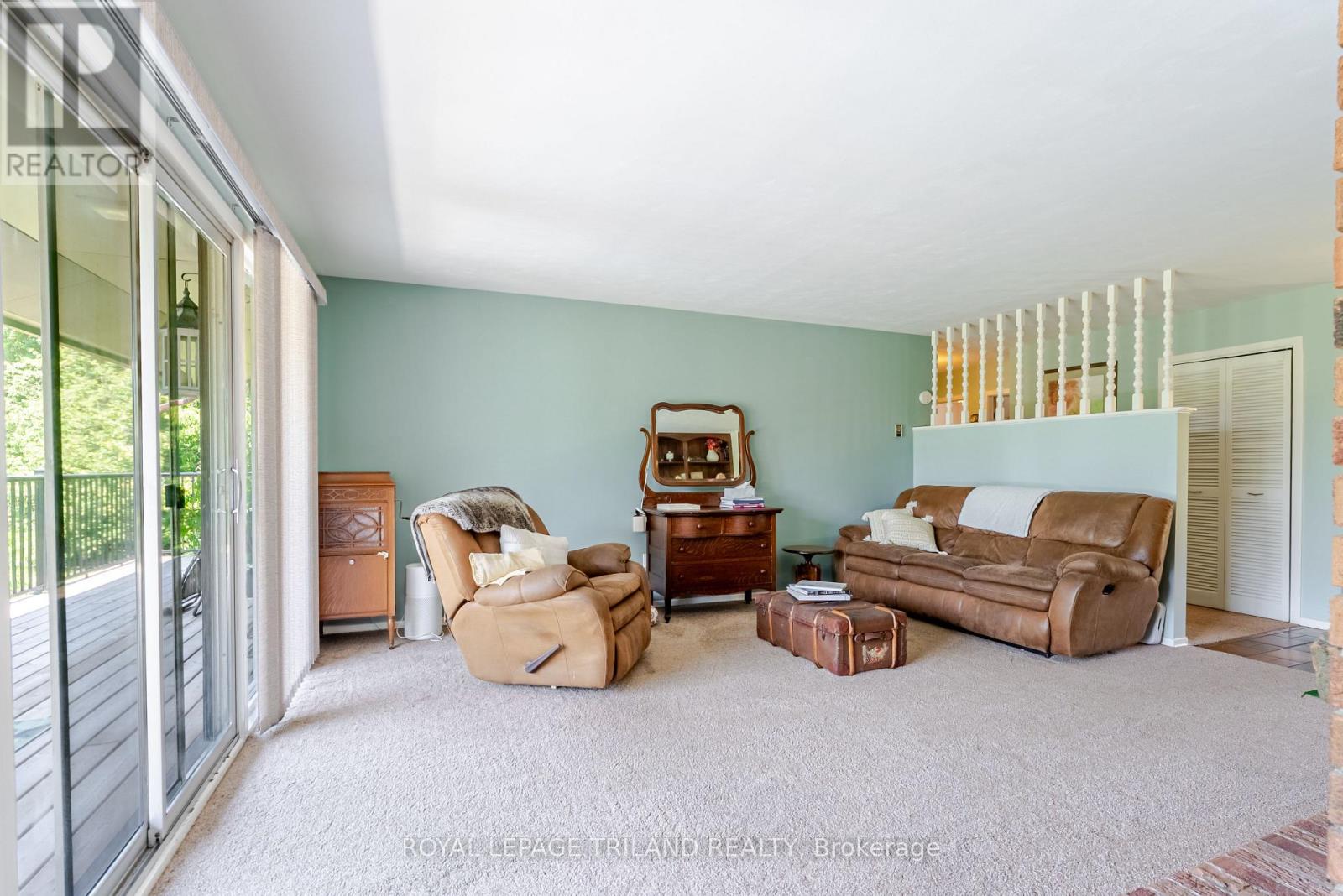 12053 Whittaker Road, Malahide (Springfield), Ontario  N0L 2J0 - Photo 12 - X12380206