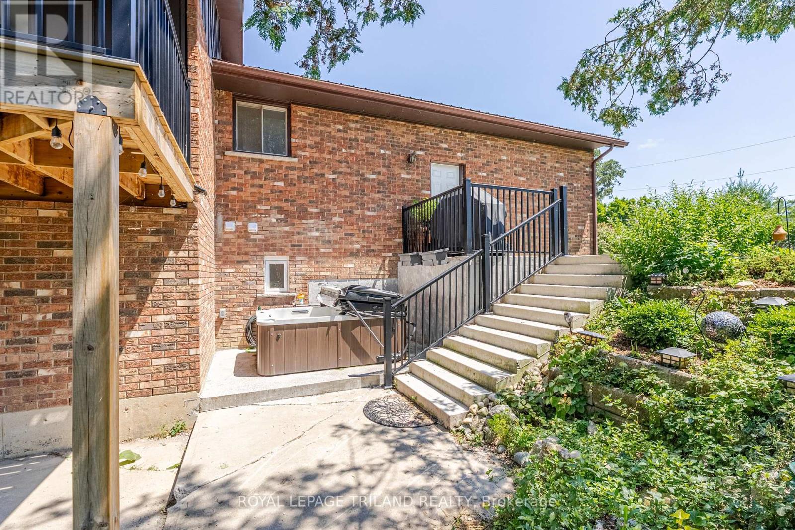 12053 Whittaker Road, Malahide (Springfield), Ontario  N0L 2J0 - Photo 47 - X12380206
