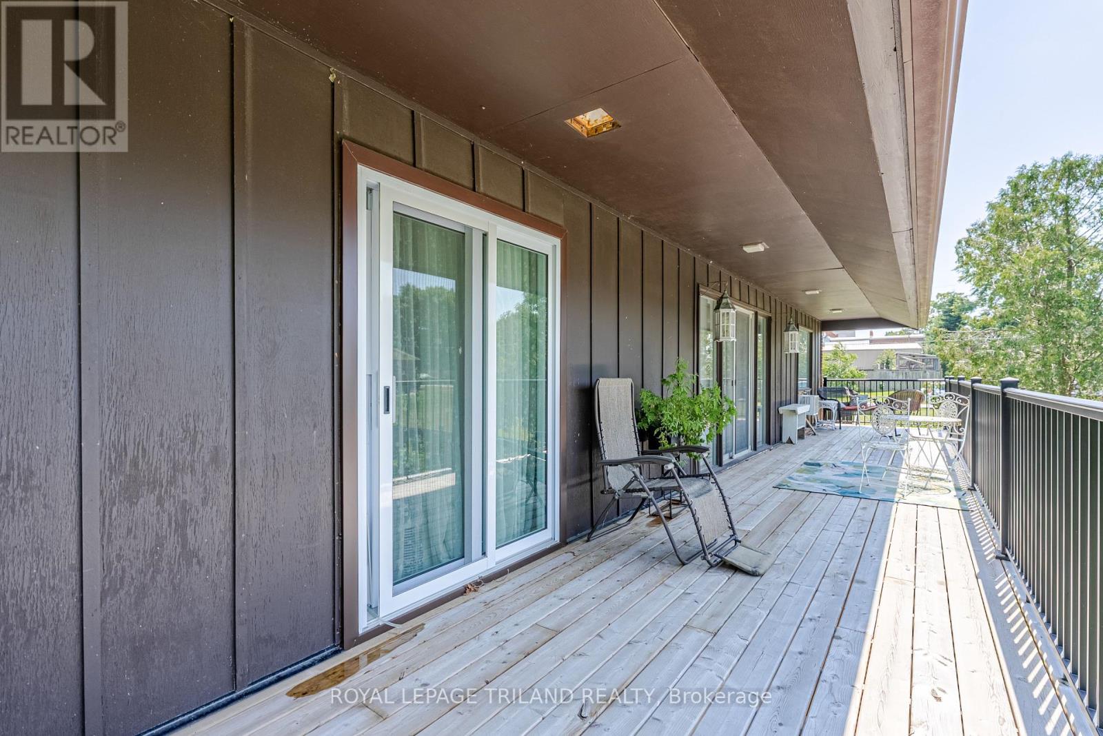 12053 Whittaker Road, Malahide (Springfield), Ontario  N0L 2J0 - Photo 6 - X12380206