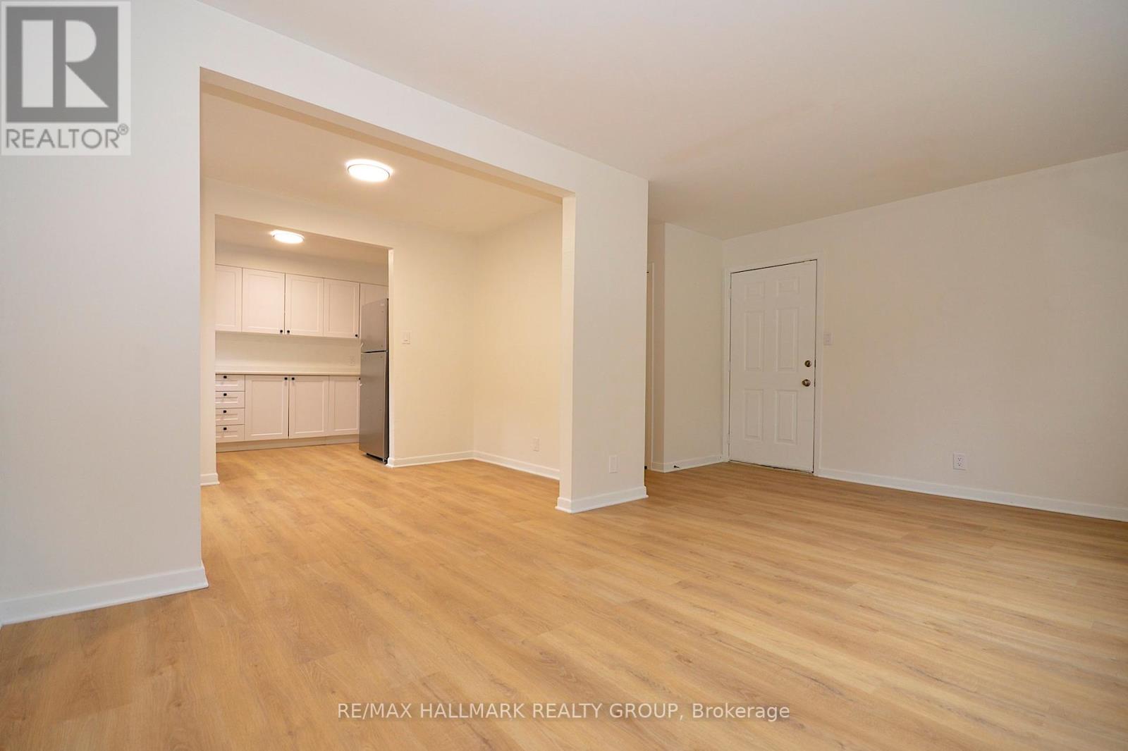 114 Lebrun Street, Ottawa, Ontario  K1L 5C9 - Photo 11 - X12380202