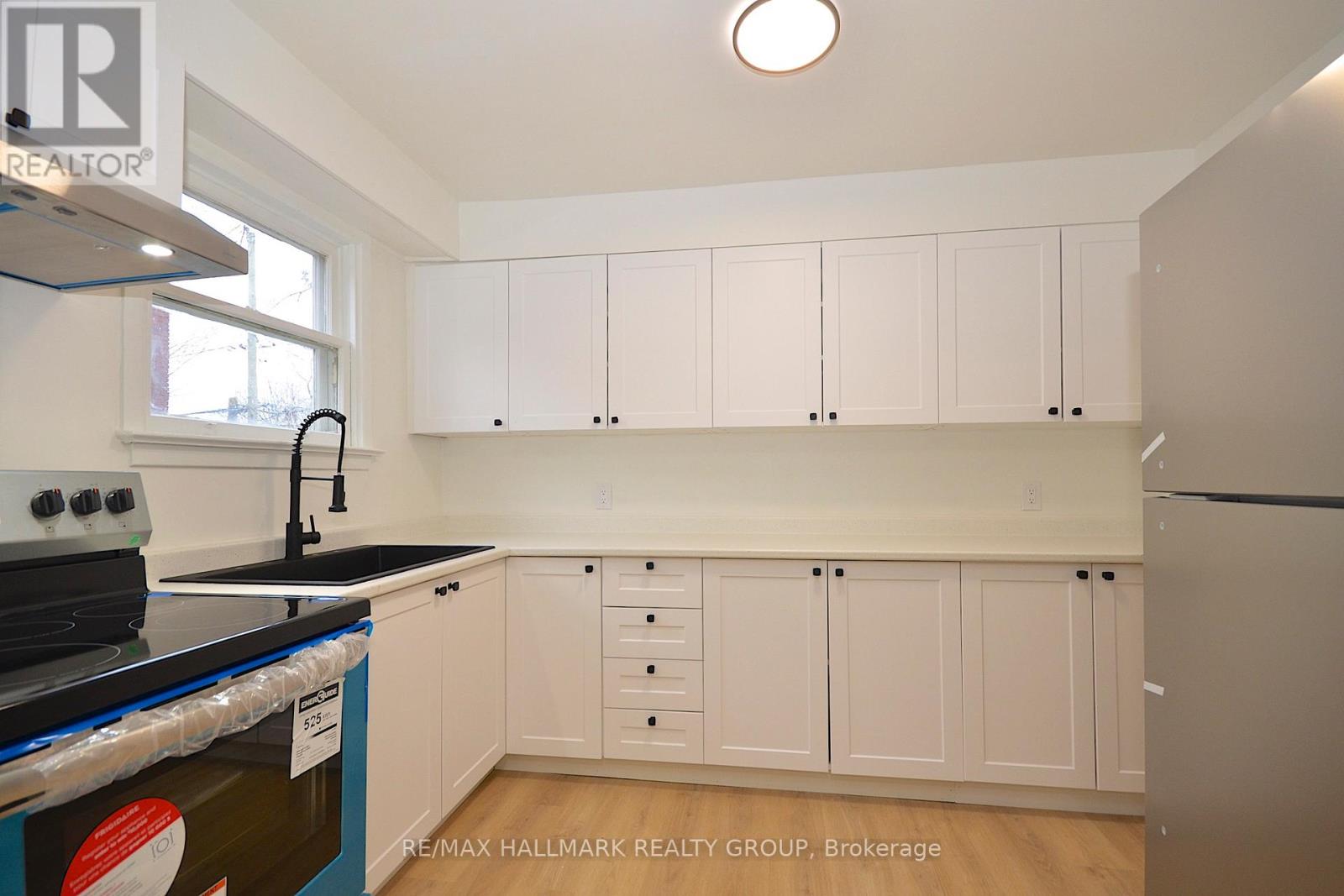 114 Lebrun Street, Ottawa, Ontario  K1L 5C9 - Photo 17 - X12380202