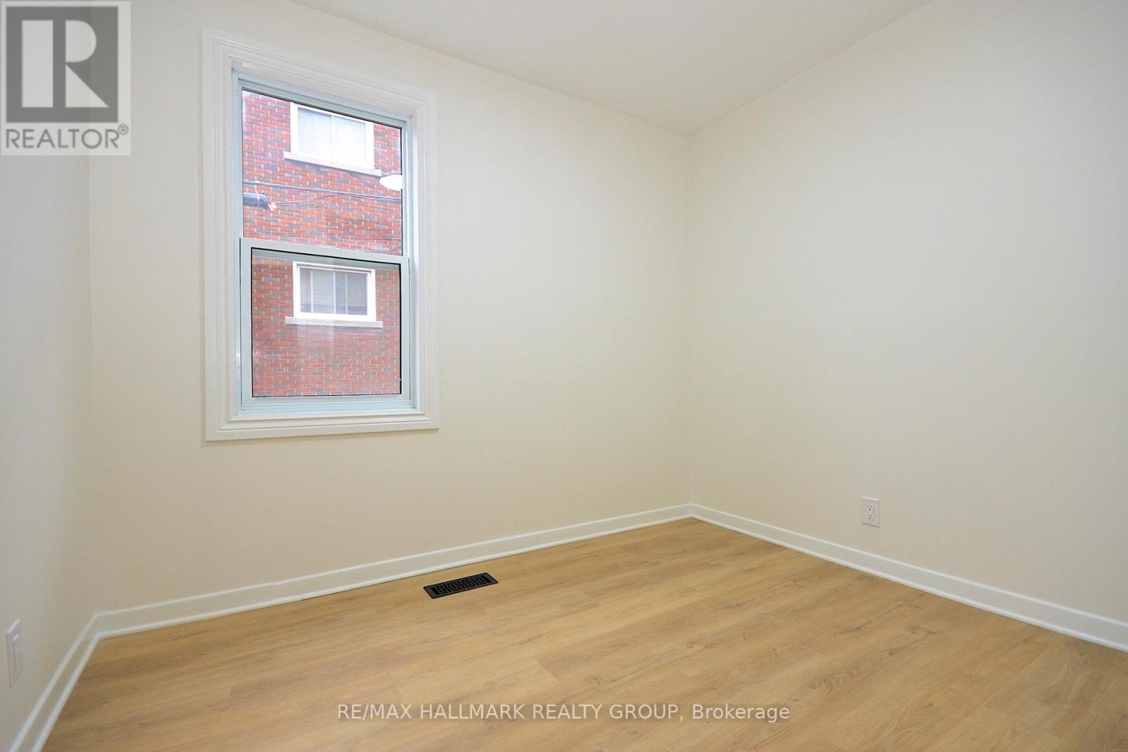 114 Lebrun Street, Ottawa, Ontario  K1L 5C9 - Photo 21 - X12380202