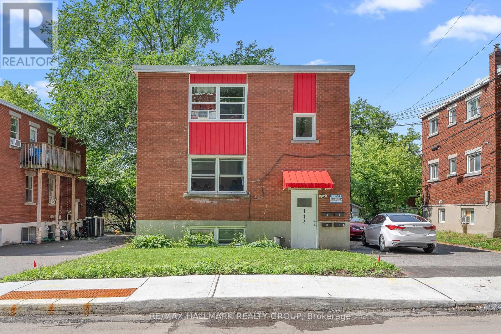 114 Lebrun Street, Ottawa, Ontario  K1L 5C9 - Photo 3 - X12380202
