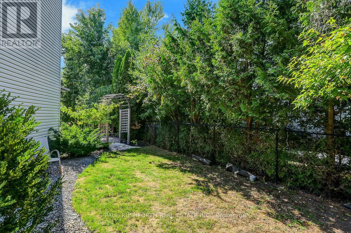 843 Long Point Circle, Ottawa, Ontario  K1T 4G1 - Photo 32 - X12380253