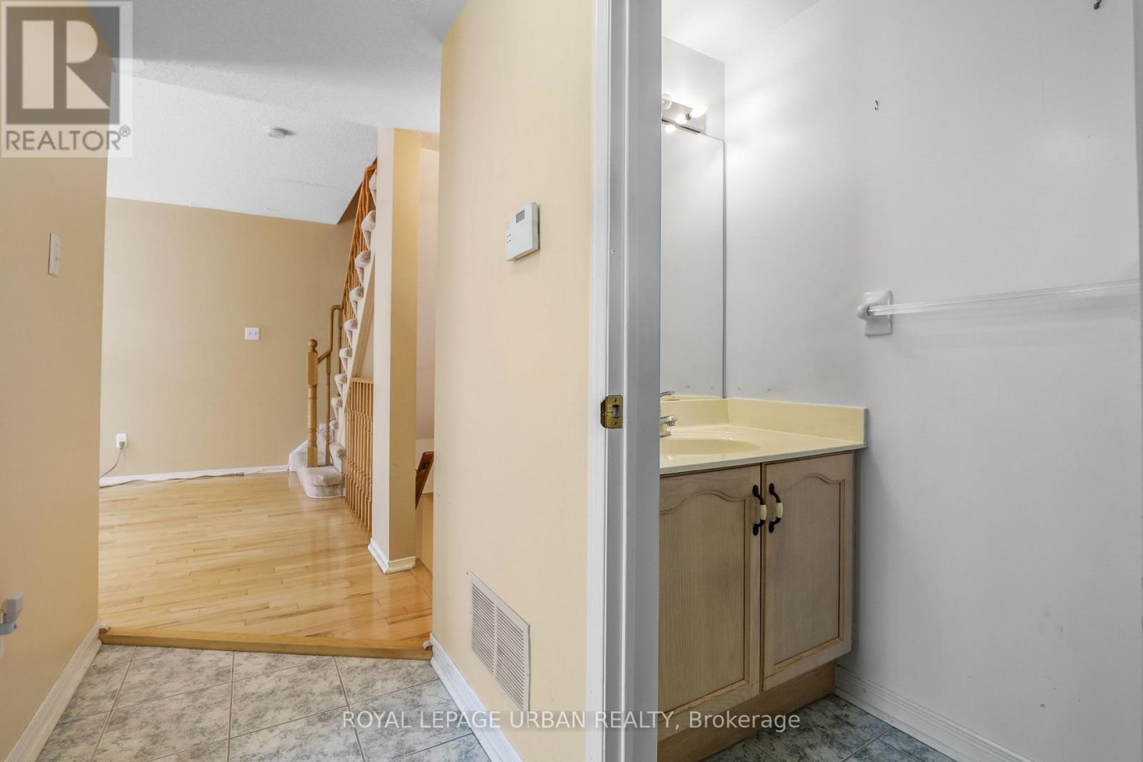 1015 - 28 Rosebank Drive, Toronto, Ontario  M1B 5Z1 - Photo 7 - E12376224