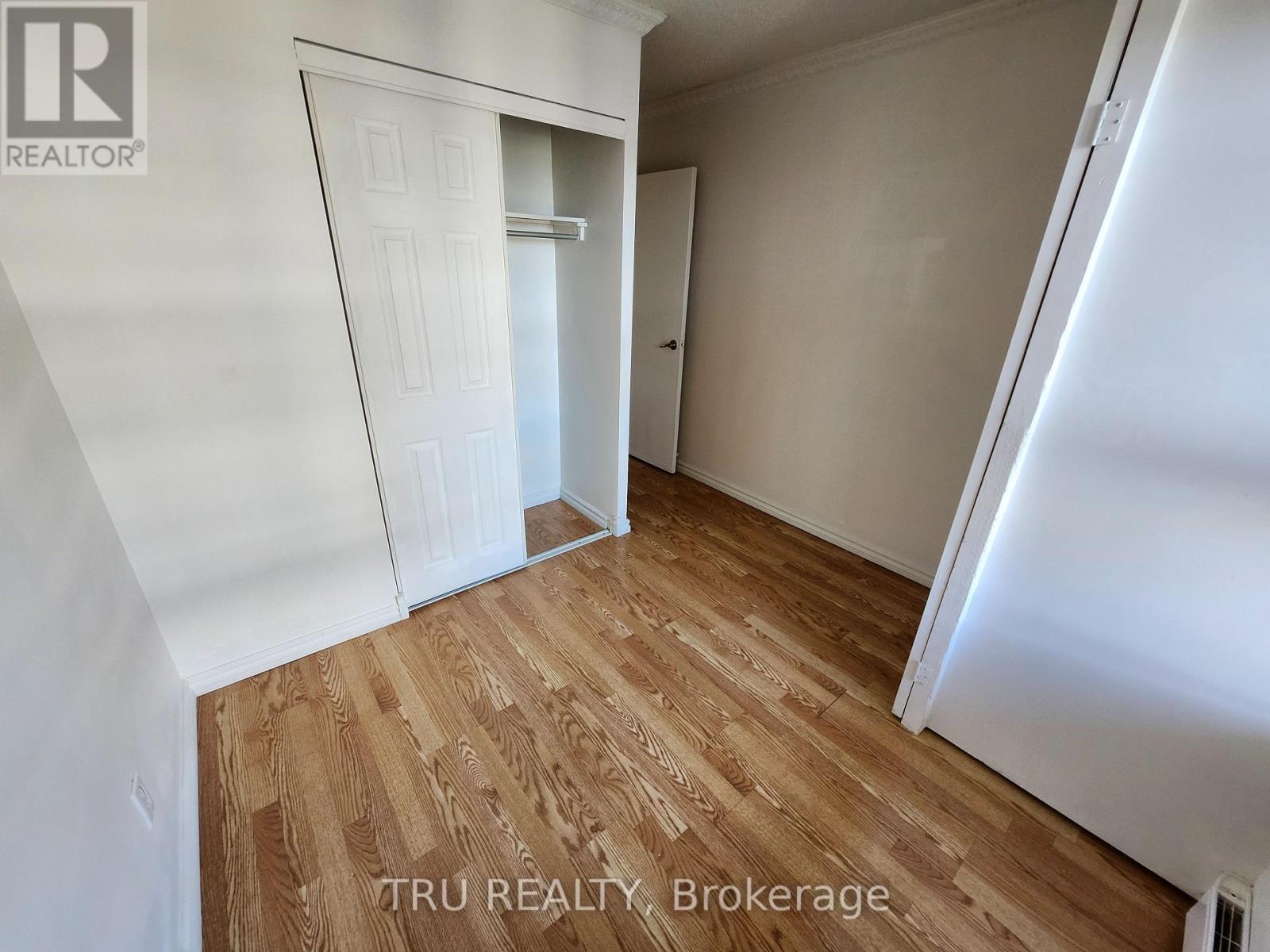 1606 - 158c Mcarthur Avenue, Ottawa, Ontario  K1L 8E7 - Photo 18 - X12376460
